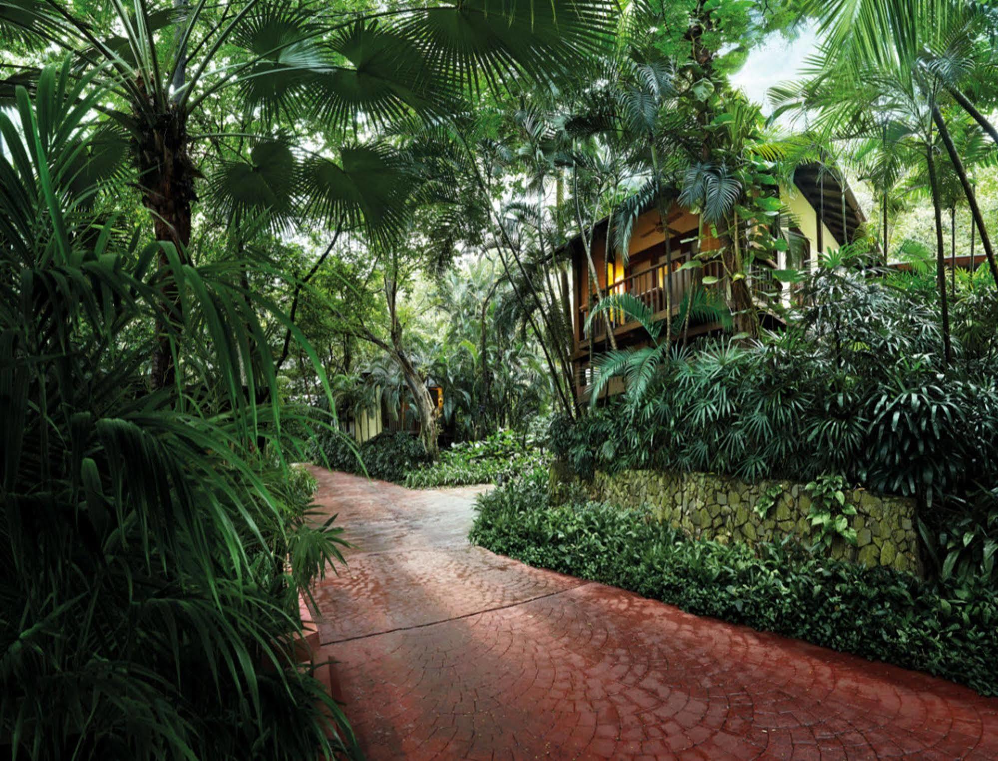 The Villas At Sunway Resort Hotel Kampong Penaga  Eksteriør billede